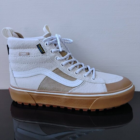 Vans Women Sk8-Hi MTE-2 Waterproof Suede in Warmth & Cheer Cornstalk/Marshmallow - Picture 1 of 15